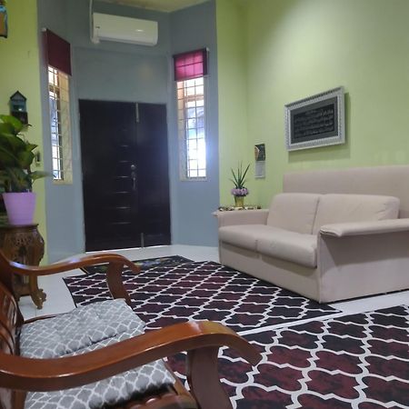 ג'יטרה Singgahan Keluarga Jitu מראה חיצוני תמונה