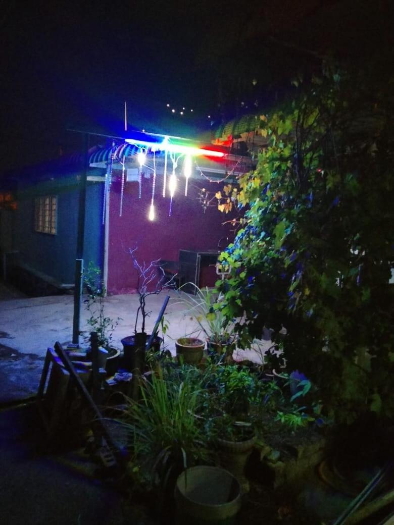 ג'יטרה Singgahan Keluarga Jitu מראה חיצוני תמונה